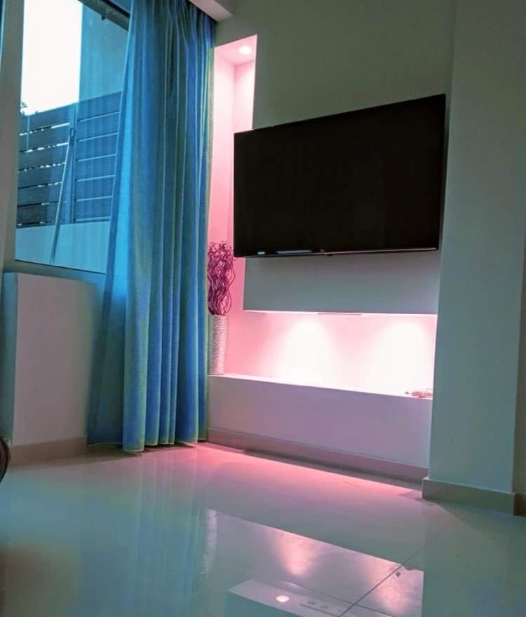 Haris White Apartment Roussospítion Zewnętrze zdjęcie